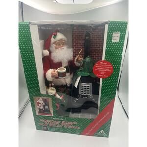 1994 Holiday Creations Animated Holiday Scene Santa With Pot Belly Stove NIB